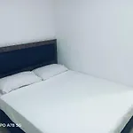 88 Star Hotel